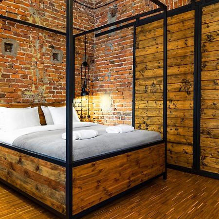 Househost Apartmeni: Podbrzezie 2/20 Краків Екстер'єр фото