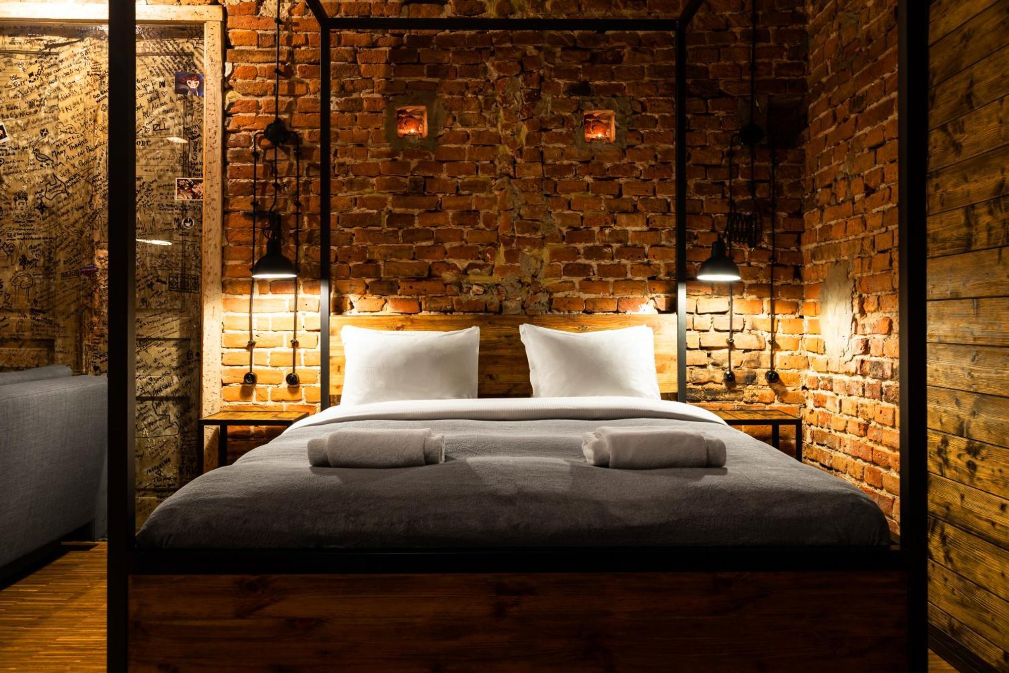 Househost Apartmeni: Podbrzezie 2/20 Краків Екстер'єр фото
